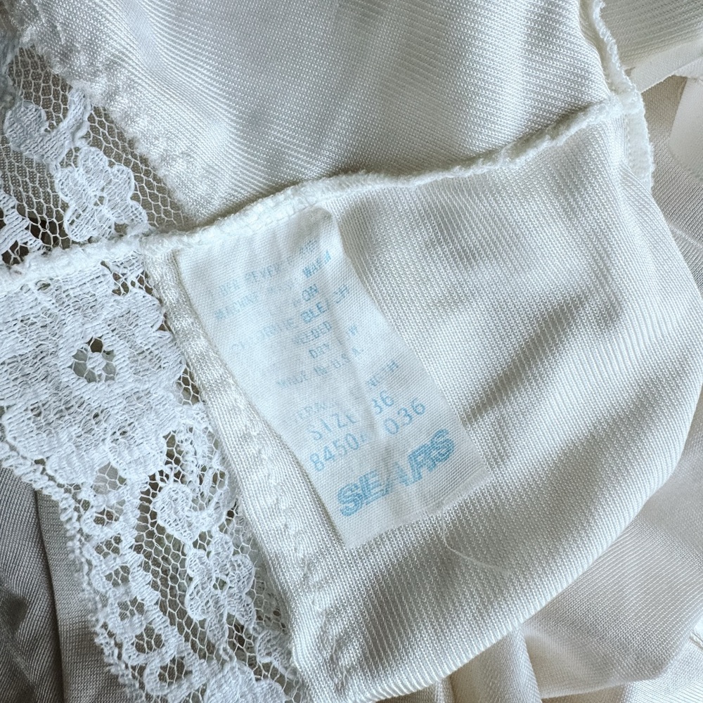 VINTAGE 1990’s Sears Night Lingerie Slip - Size 36 (Medium-Large) - Picture 9 of 9